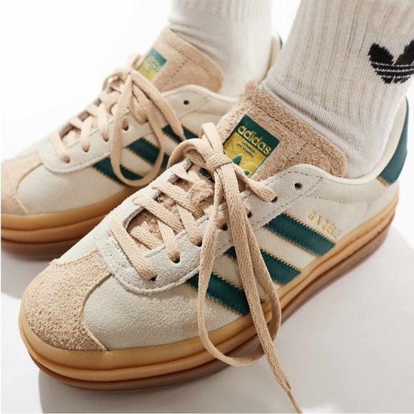 Adidas Gazelle Bold Platform Sneakers – Cream White / Collegiate Green – Size 7 - Picture 2 of 16